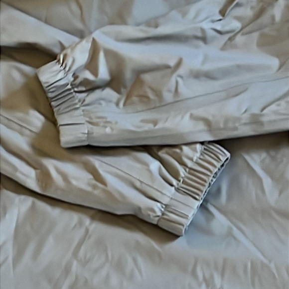 The North Face light weight  men’s jacket S/P - Picture 6 of 8